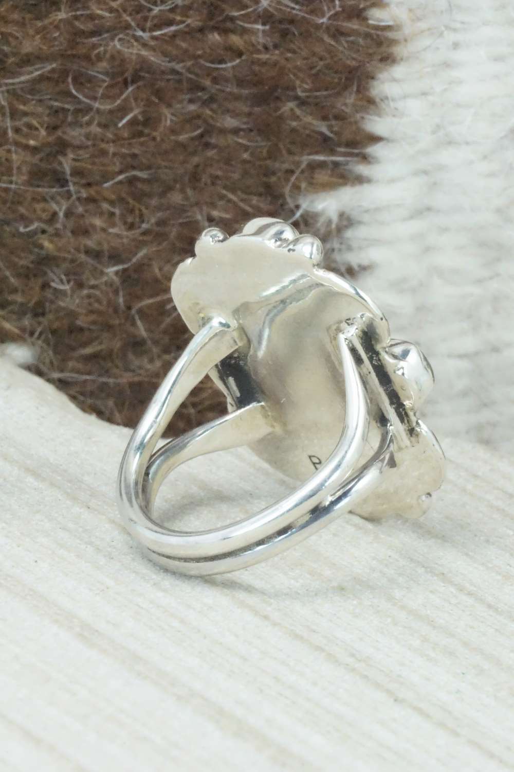 Coral & Sterling Silver Ring - Priscilla Reeder - Size 7