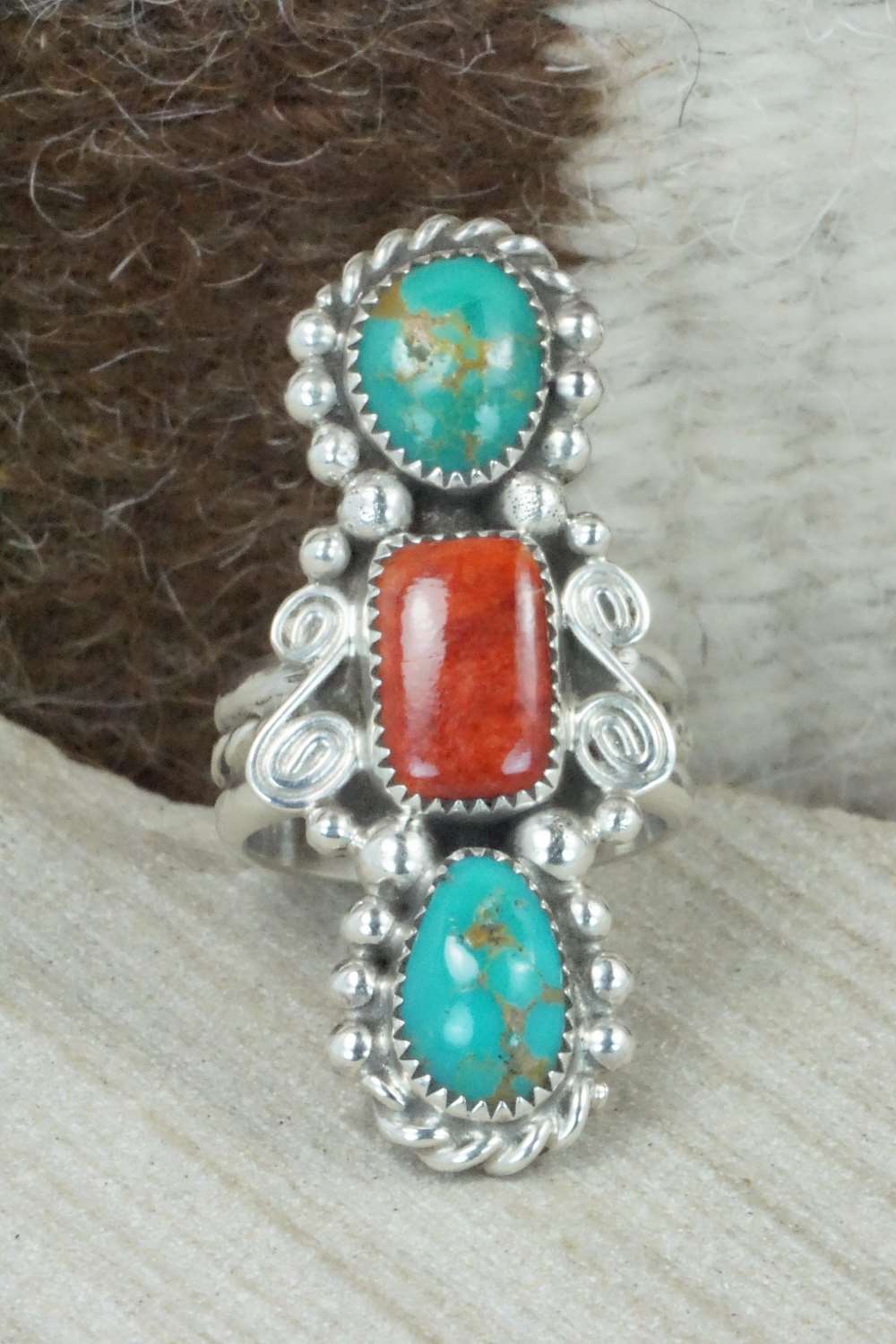 Turquoise, Spiny Oyster & Sterling Silver Ring - Cris Nez - Size 7