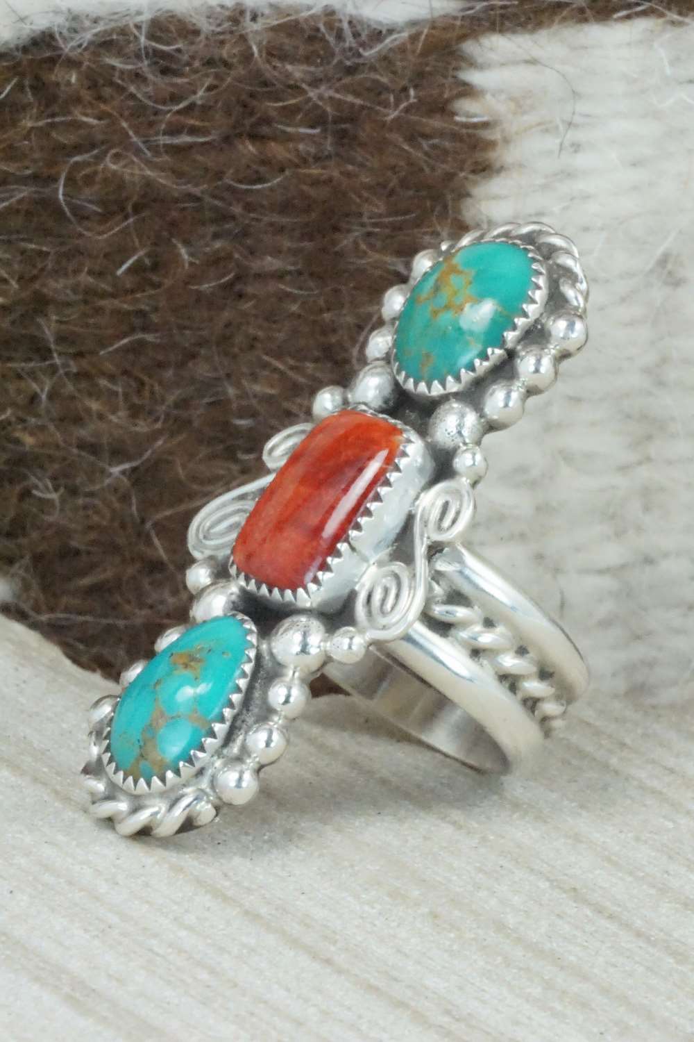 Turquoise, Spiny Oyster & Sterling Silver Ring - Cris Nez - Size 7