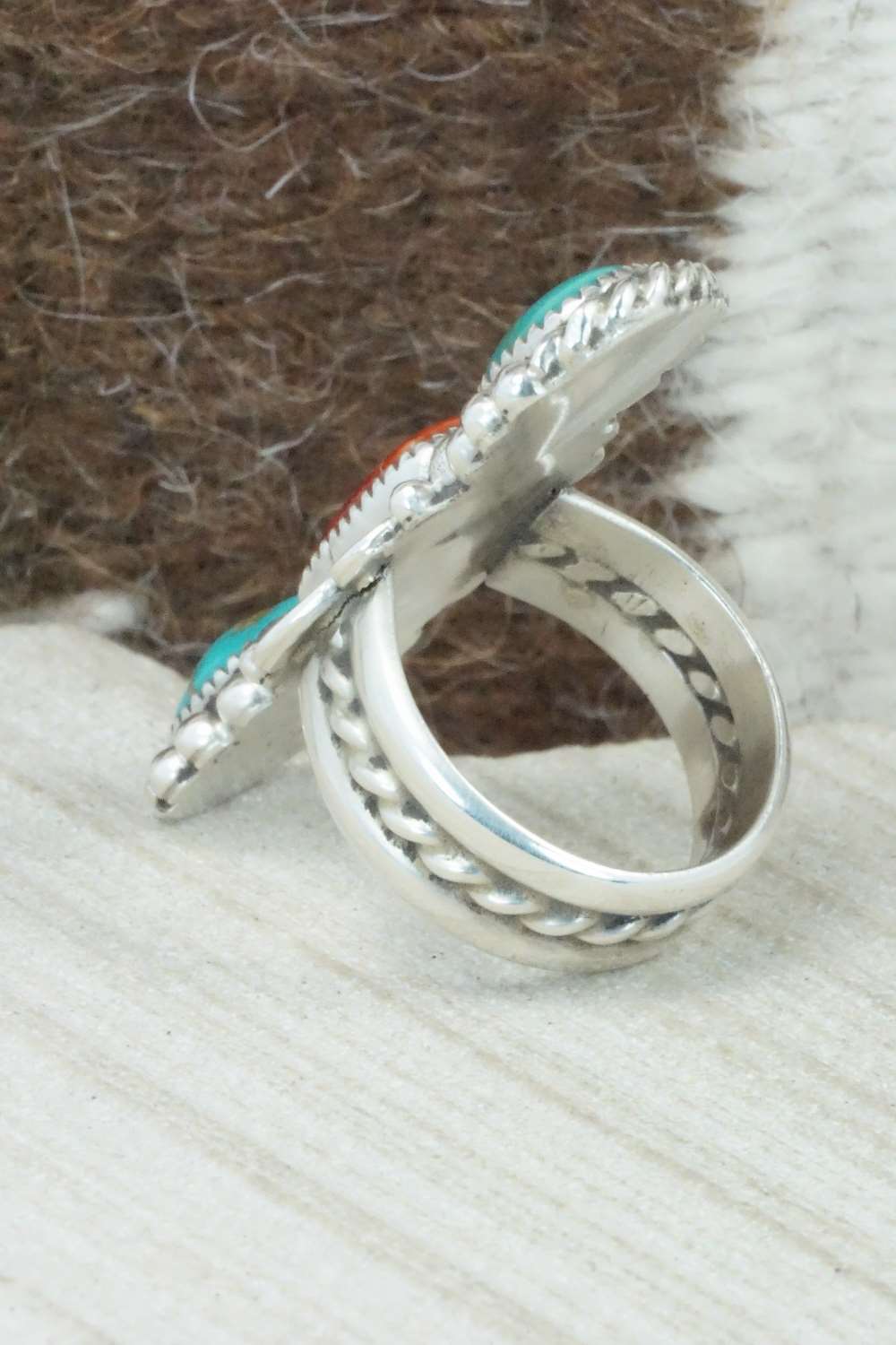 Turquoise, Spiny Oyster & Sterling Silver Ring - Cris Nez - Size 7