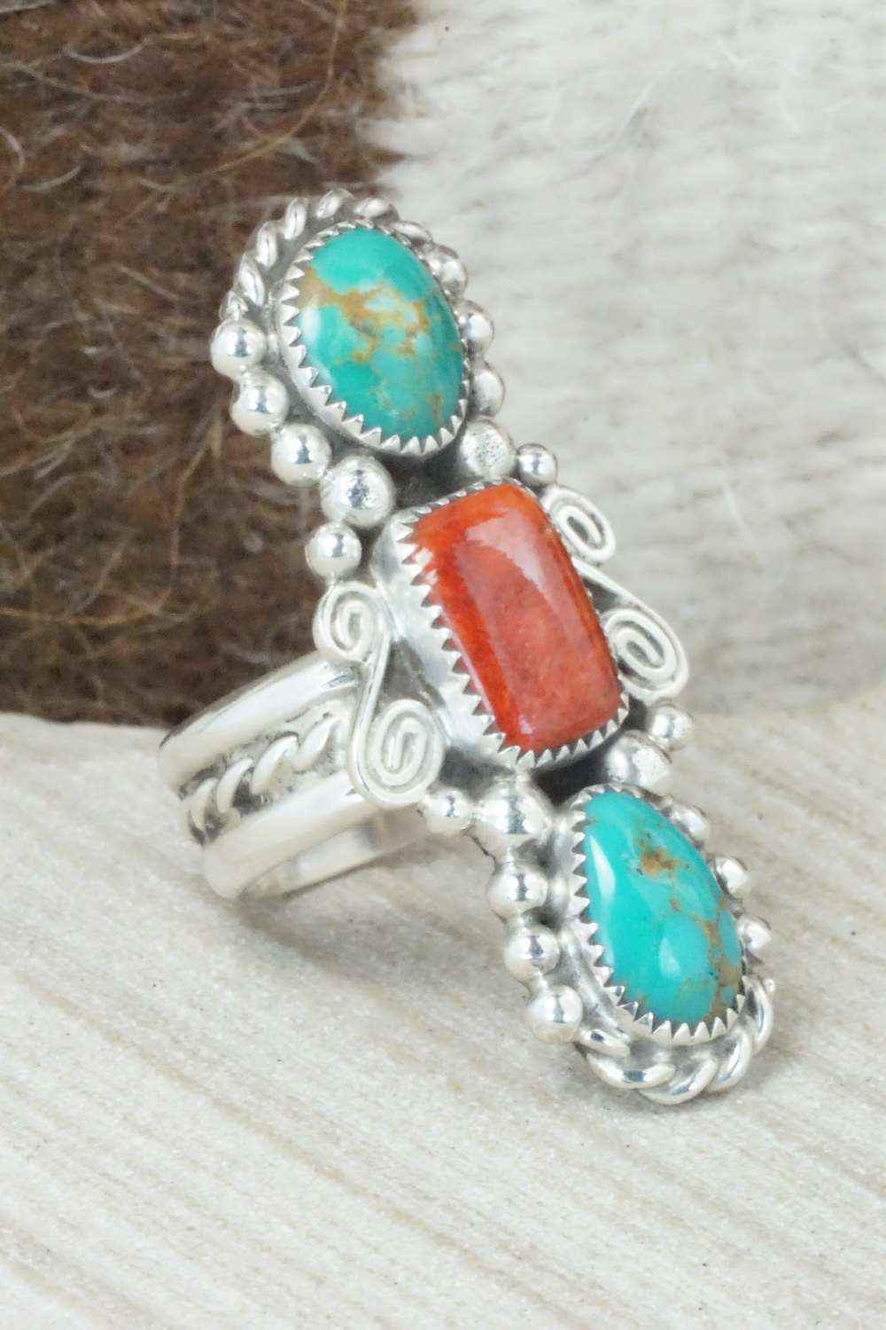 Turquoise, Spiny Oyster & Sterling Silver Ring - Cris Nez - Size 7