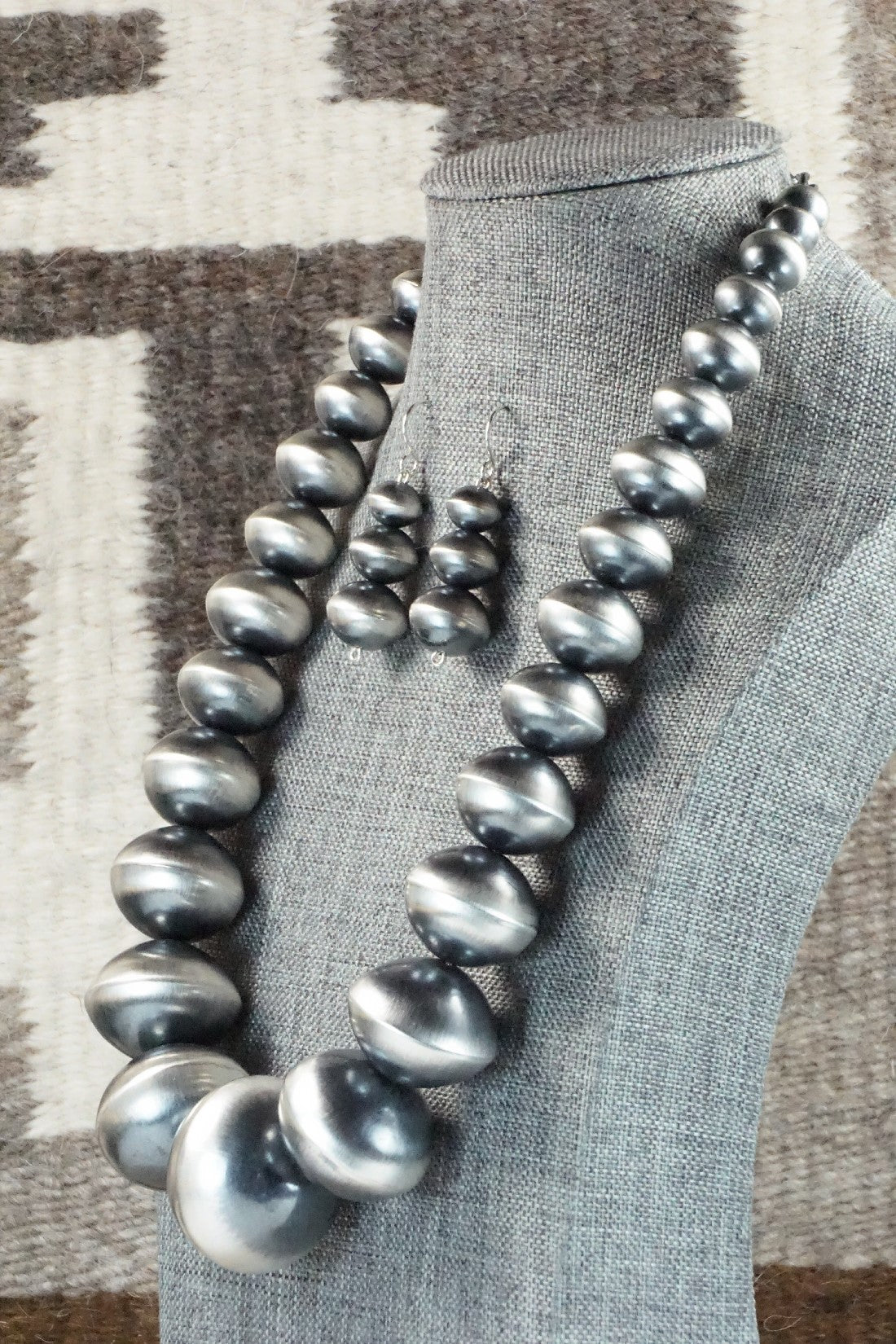 Sterling Silver Navajo Pearl Necklace & Earrings - Tonisha Haley