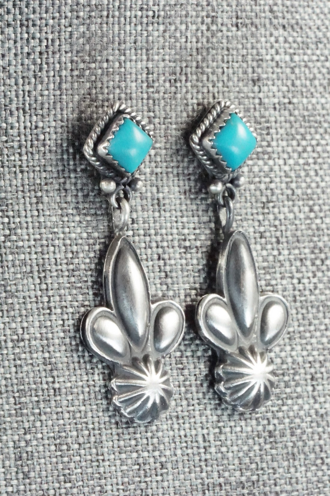 Turquoise & Sterling Silver Earrings - Verley Betone