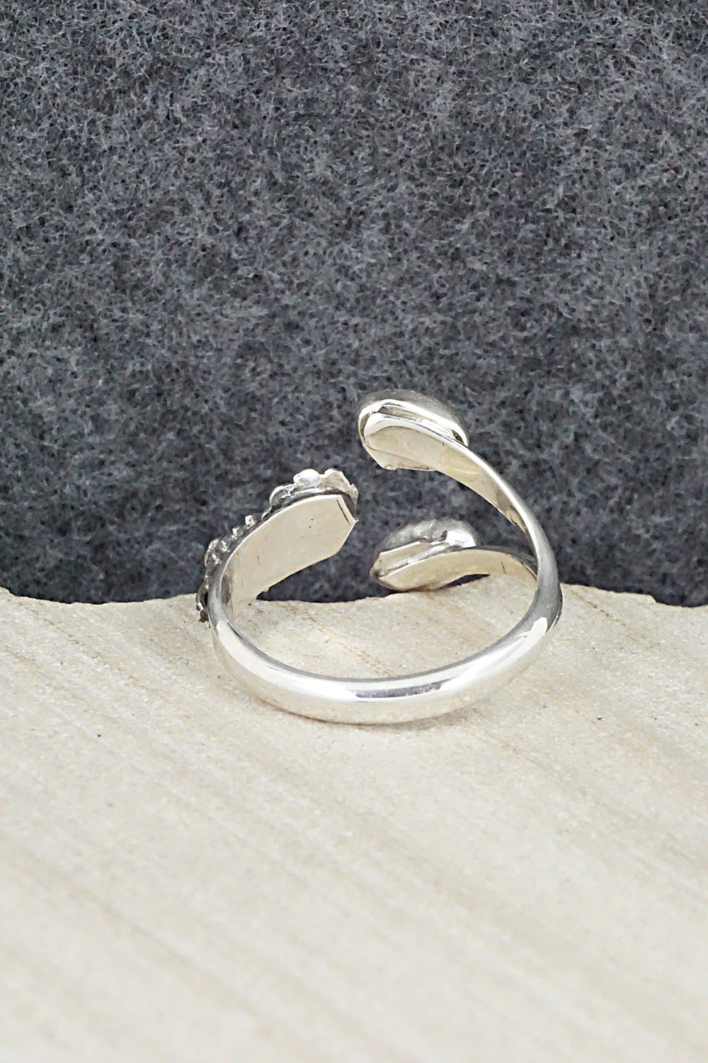 Coral & Sterling Silver Ring - Harris Largo - Size 9