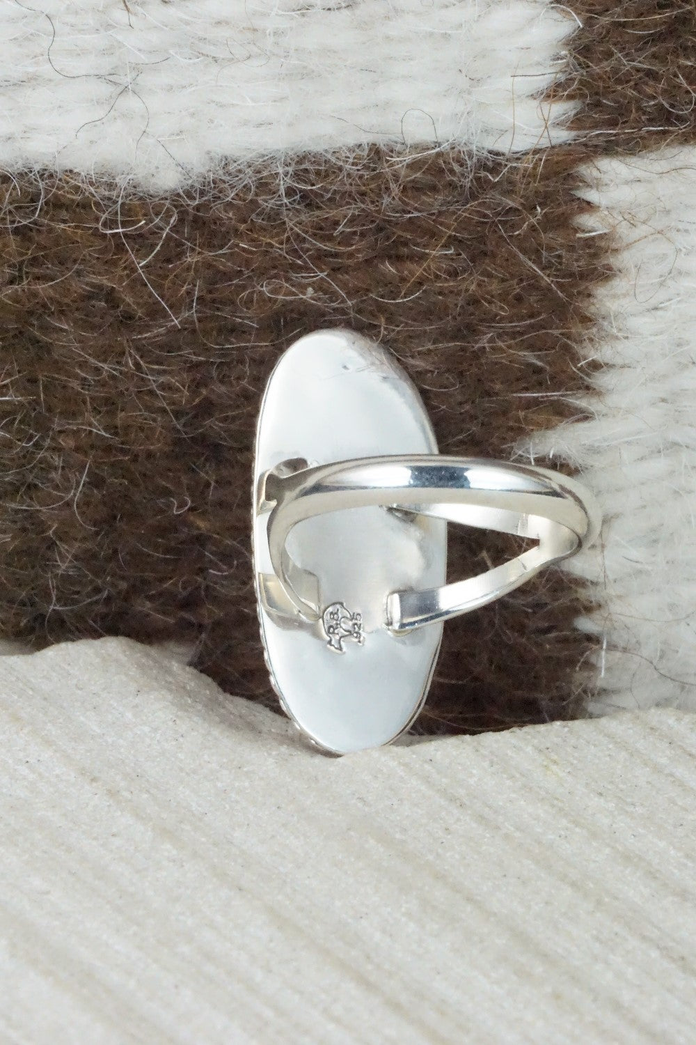 Agate & Sterling Silver Ring - Navajo - Size 9