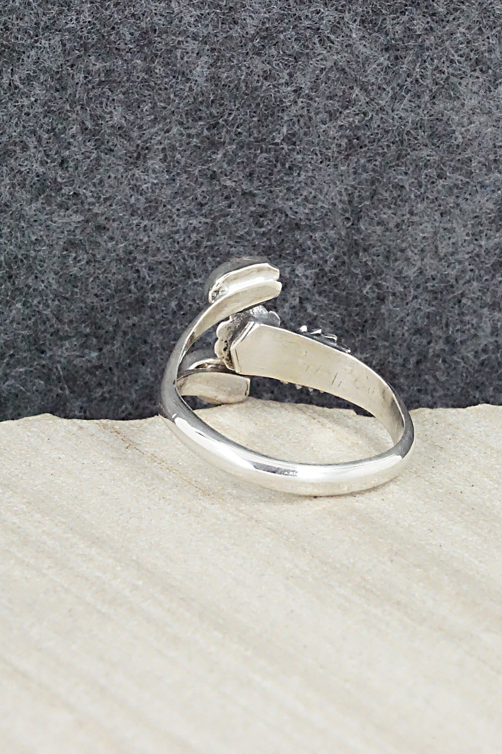 Coral & Sterling Silver Ring - Harris Largo - Size 11