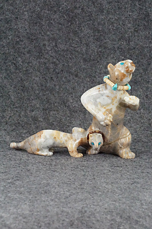Mountain Lion Zuni Fetish Carving - Albert Eustace