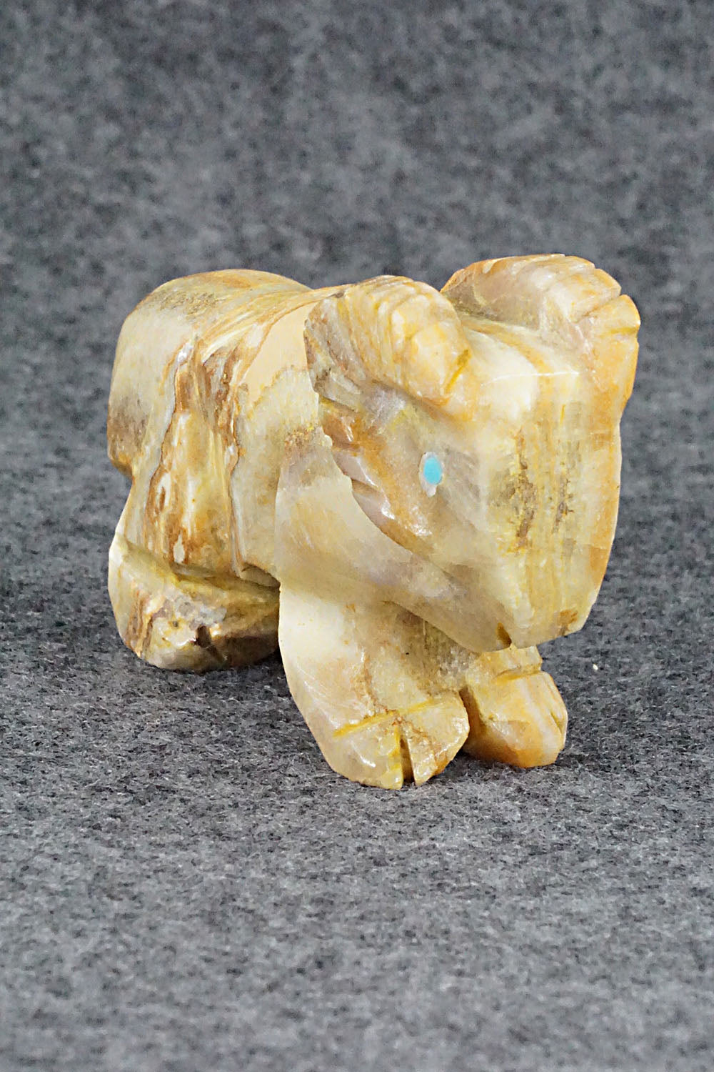 Ram Zuni Fetish Carving - Tony Mackel