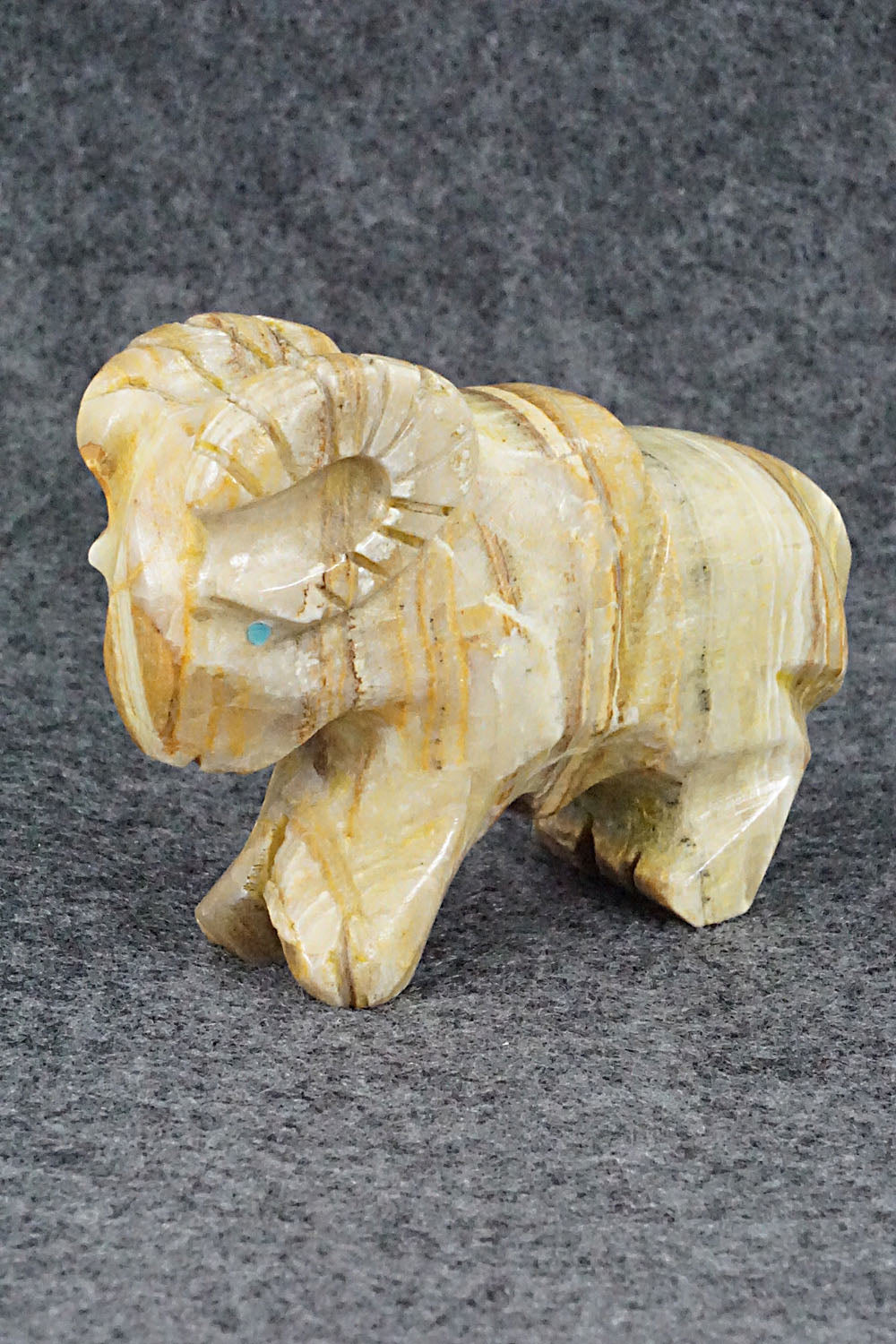 Ram Zuni Fetish Carving - Tony Mackel