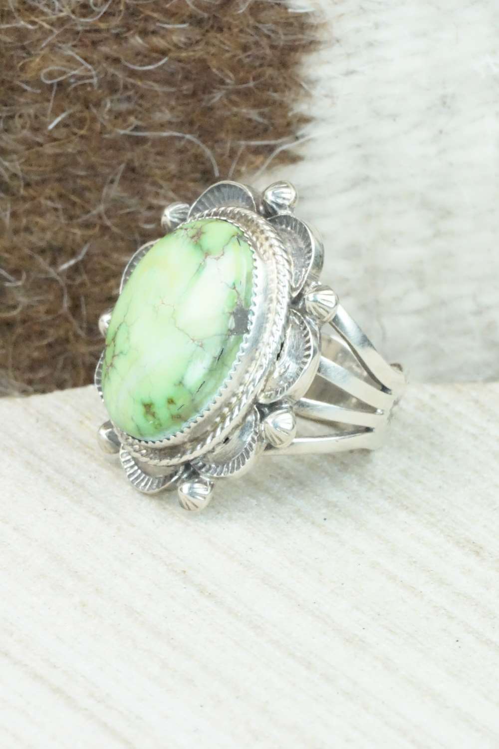 Turquoise & Sterling Silver Ring - Tom Lewis - Size 6.5