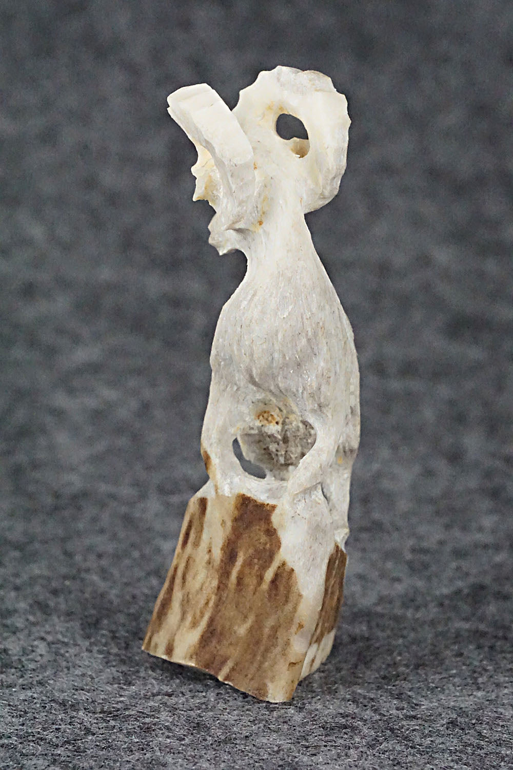 Ram Zuni Fetish Carving - Lewis Malie Jr.