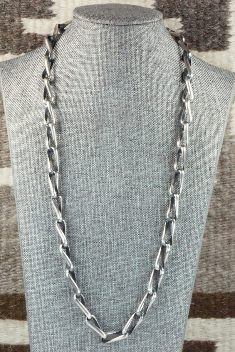 Larry Yazzie ナバホチェーン ネックレス 65cm
