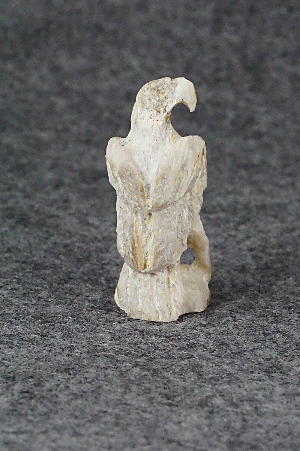 Eagle Zuni Fetish Carving - Lewis Malie Jr.