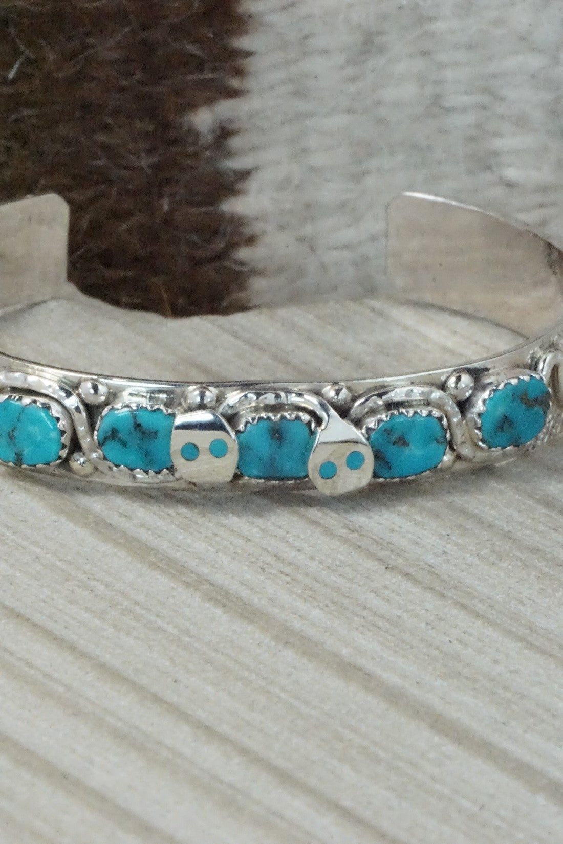 Turquoise & Sterling Silver Bracelet - Joy Calavaza
