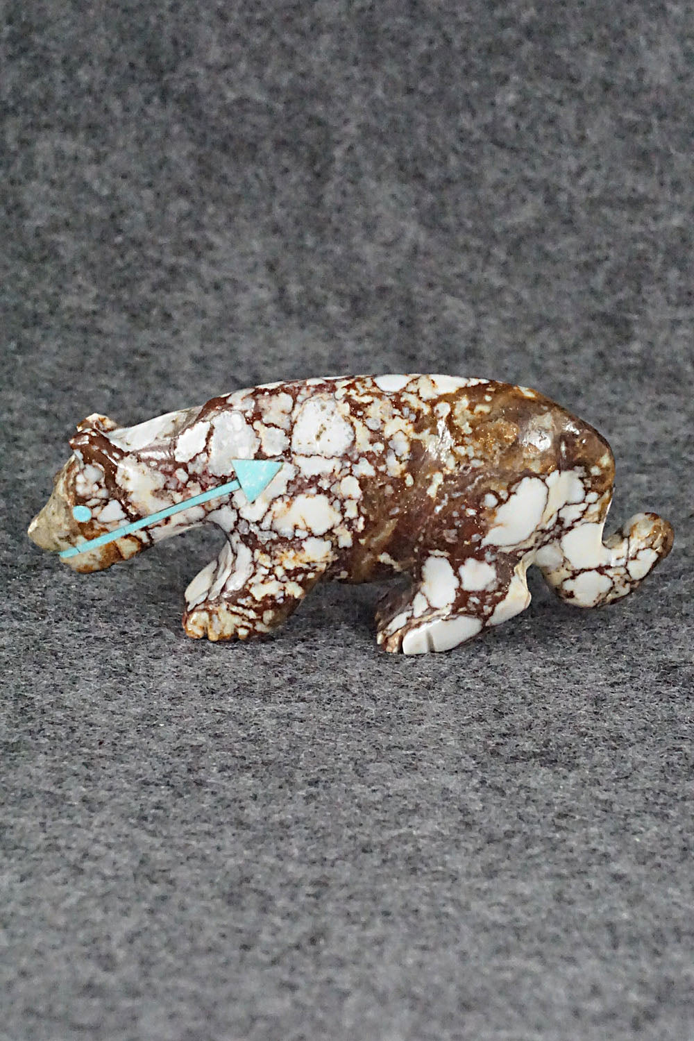 Mountain Lion Zuni Fetish Carving - Andres Quandelacy