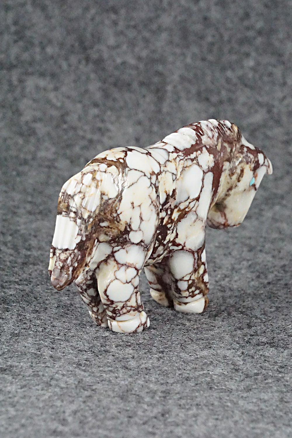 Horse Zuni Fetish Carving - Andres Quandelacy