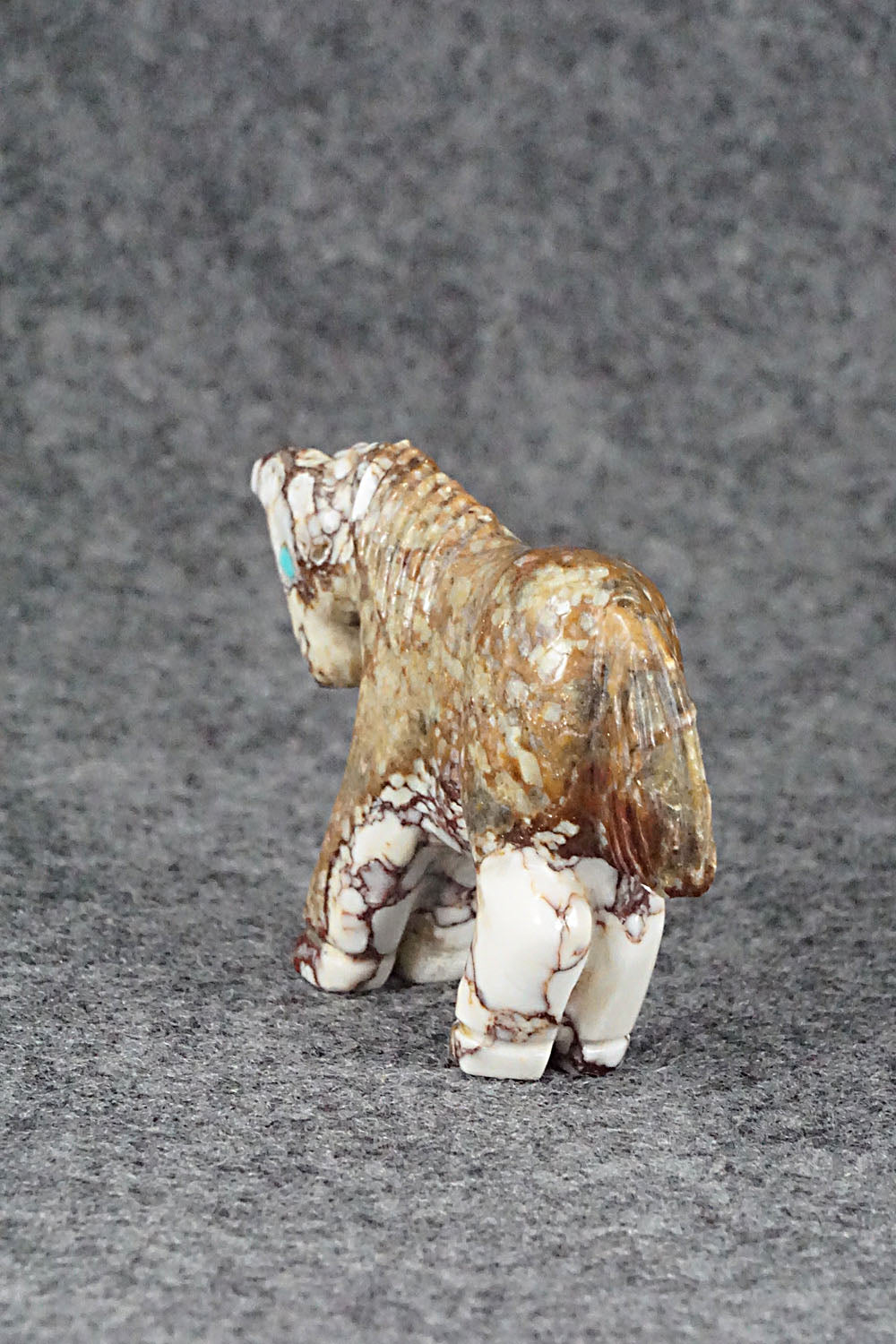 Horse Zuni Fetish Carving - Andres Quandelacy