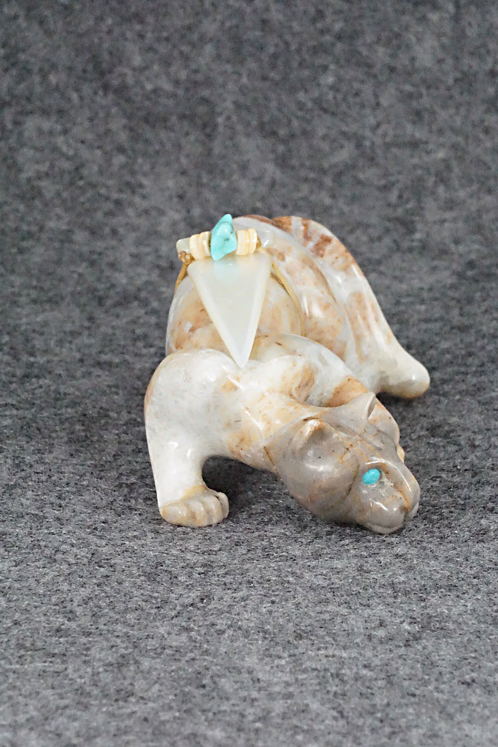Mountain Lion Zuni Fetish Carving - Albert Eustace