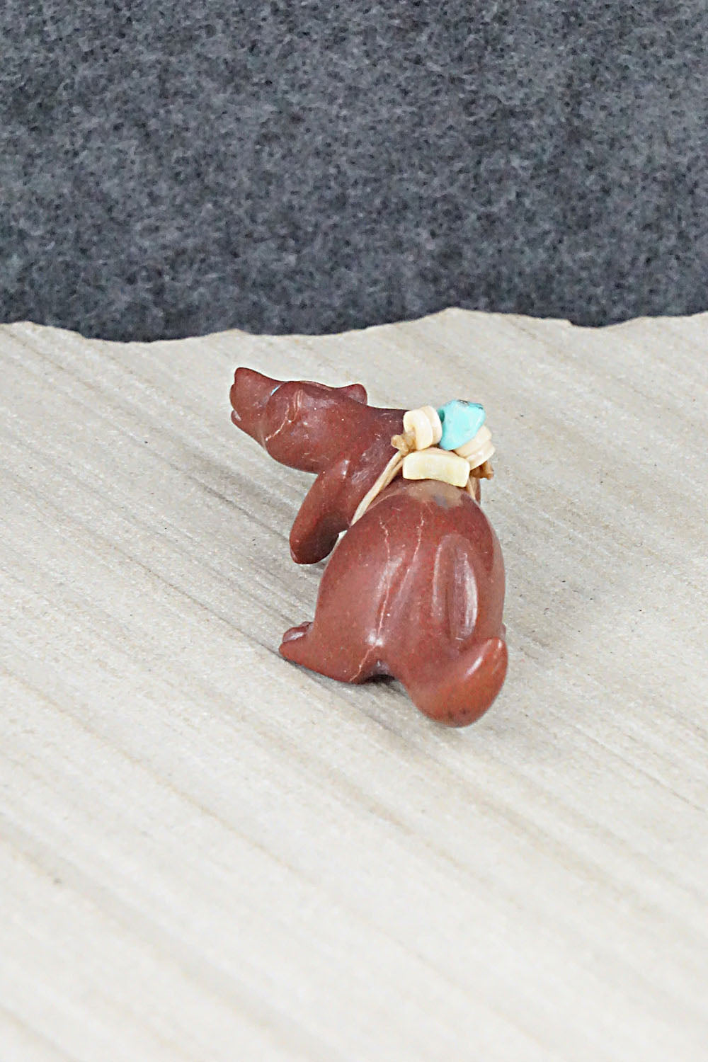 Wolf Zuni Fetish Carving - Albert Eustace