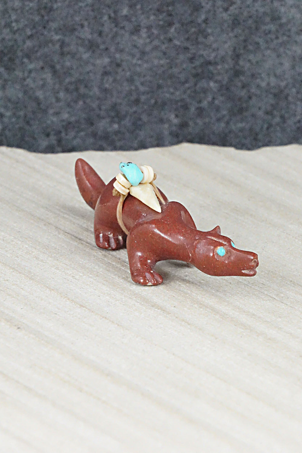 Wolf Zuni Fetish Carving - Albert Eustace