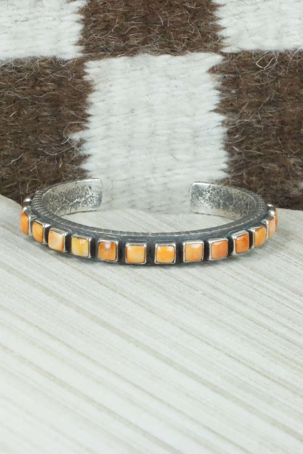 Spiny Oyster & Sterling Silver Bracelet - Ernest Rangel