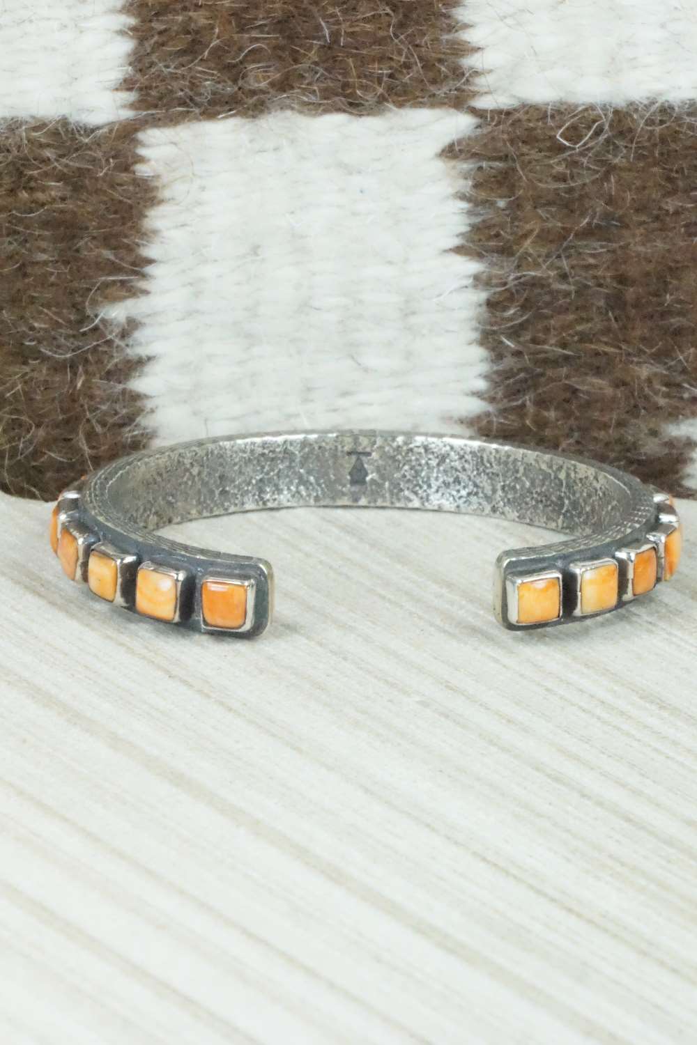 Spiny Oyster & Sterling Silver Bracelet - Ernest Rangel