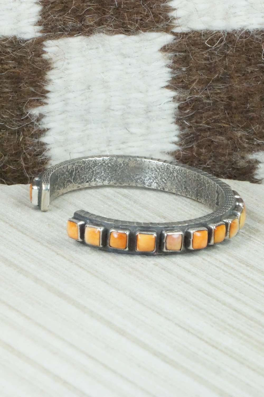 Spiny Oyster & Sterling Silver Bracelet - Ernest Rangel