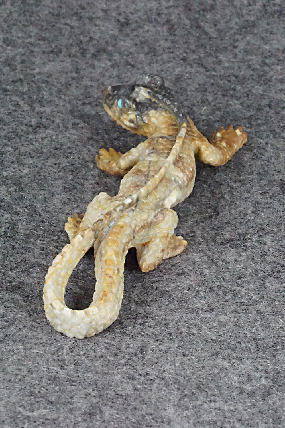 Lizard Zuni Fetish Carving - Lance Cheama