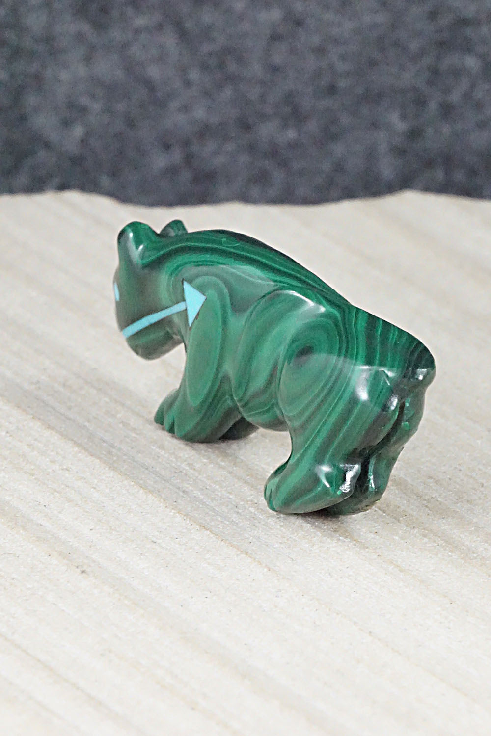 Mountain Lion Zuni Fetish Carving - Andres Quandelacy