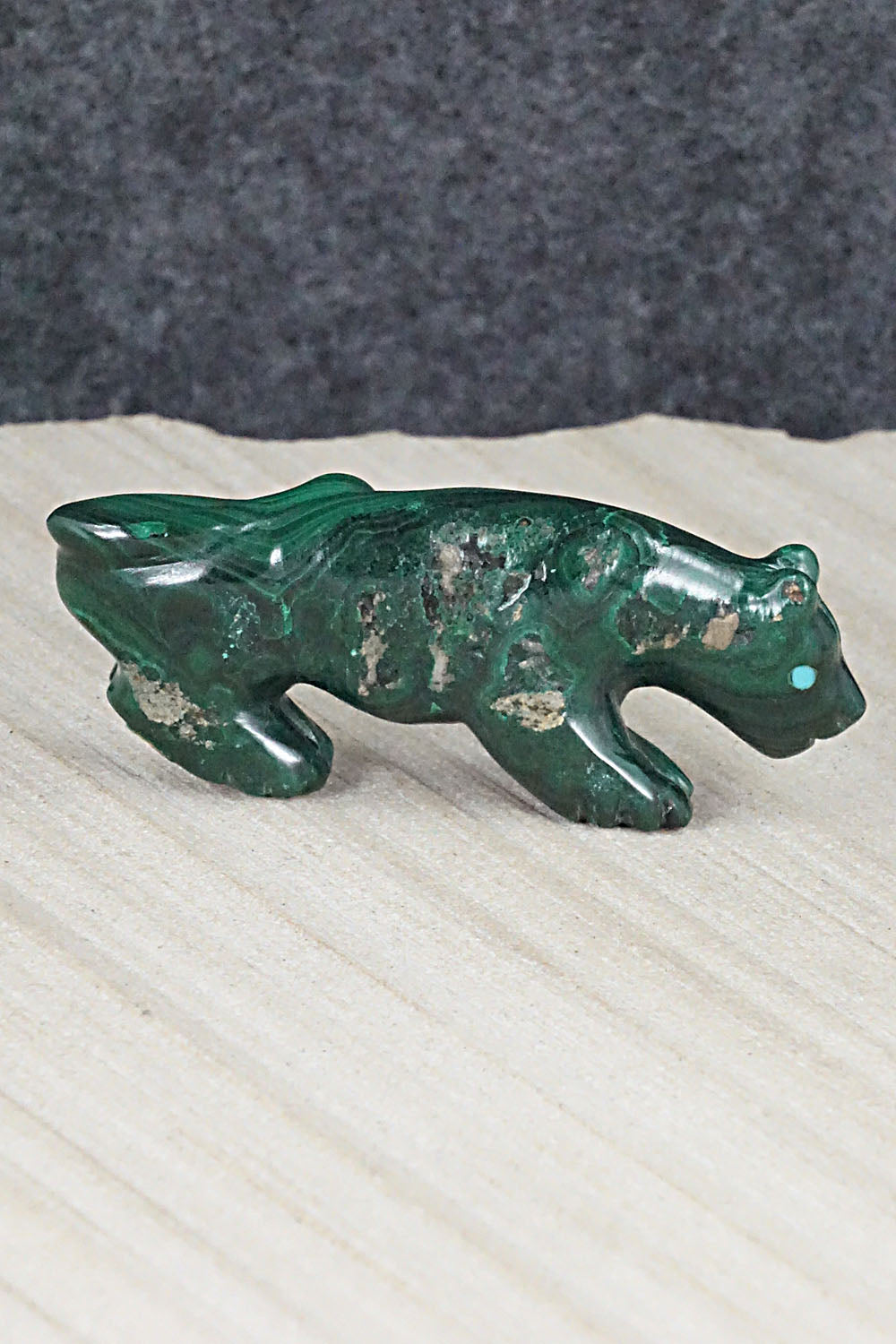 Mountain Lion Zuni Fetish Carving - Andres Quandelacy