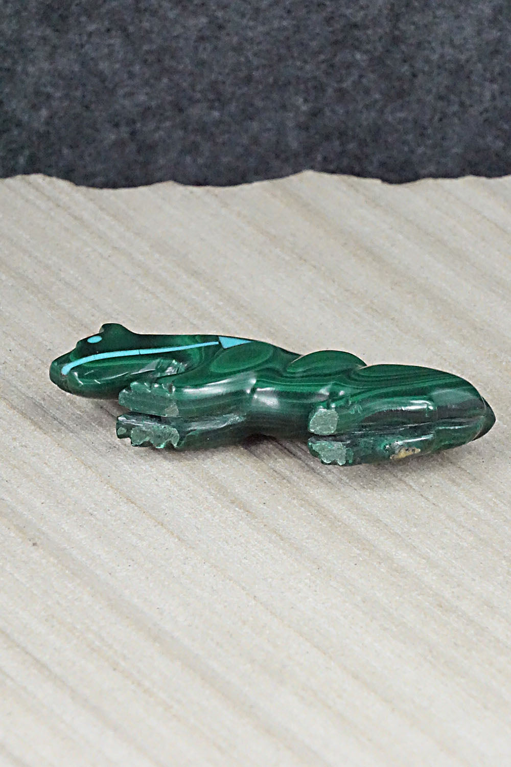 Mountain Lion Zuni Fetish Carving - Andres Quandelacy