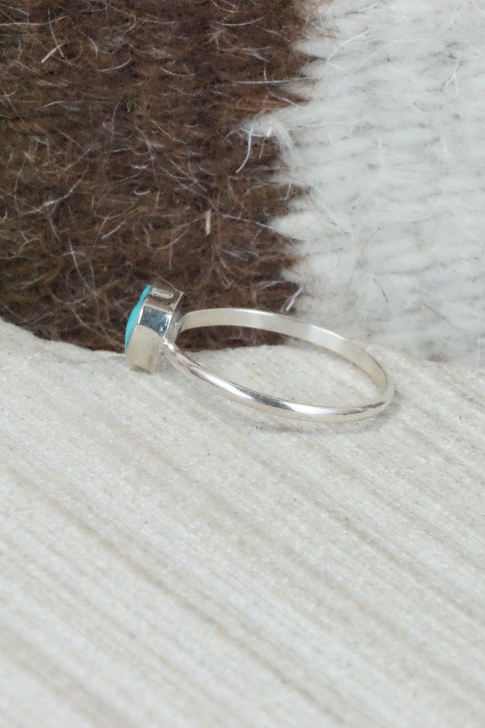 Turquoise & Sterling Silver Ring - A Lalio - Size 4.25