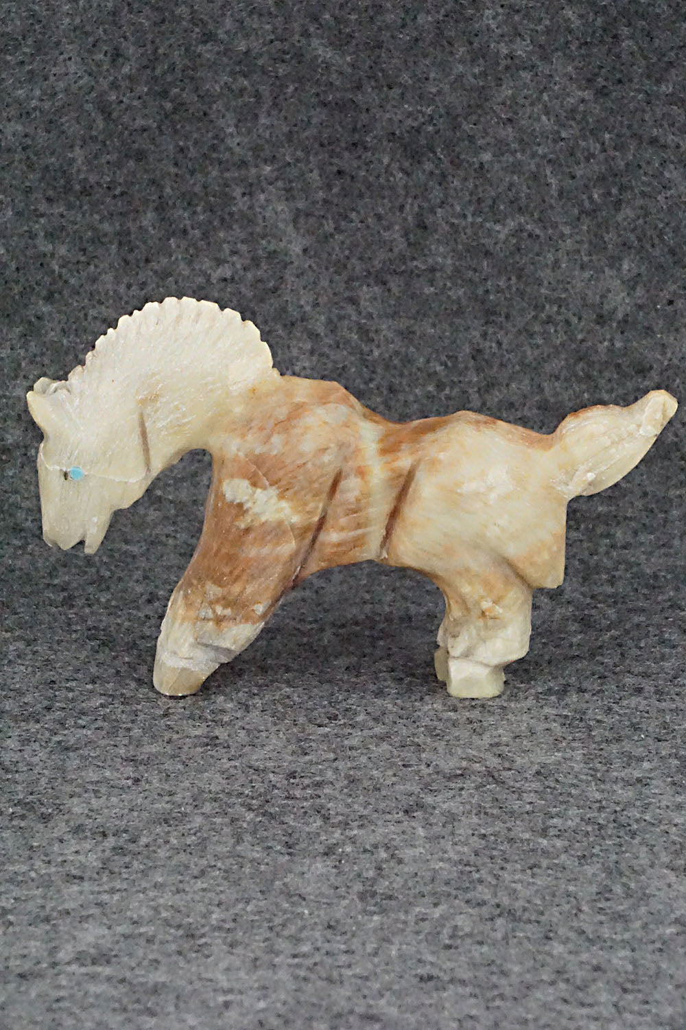 Horse Zuni Fetish Carving - Tony Mackel