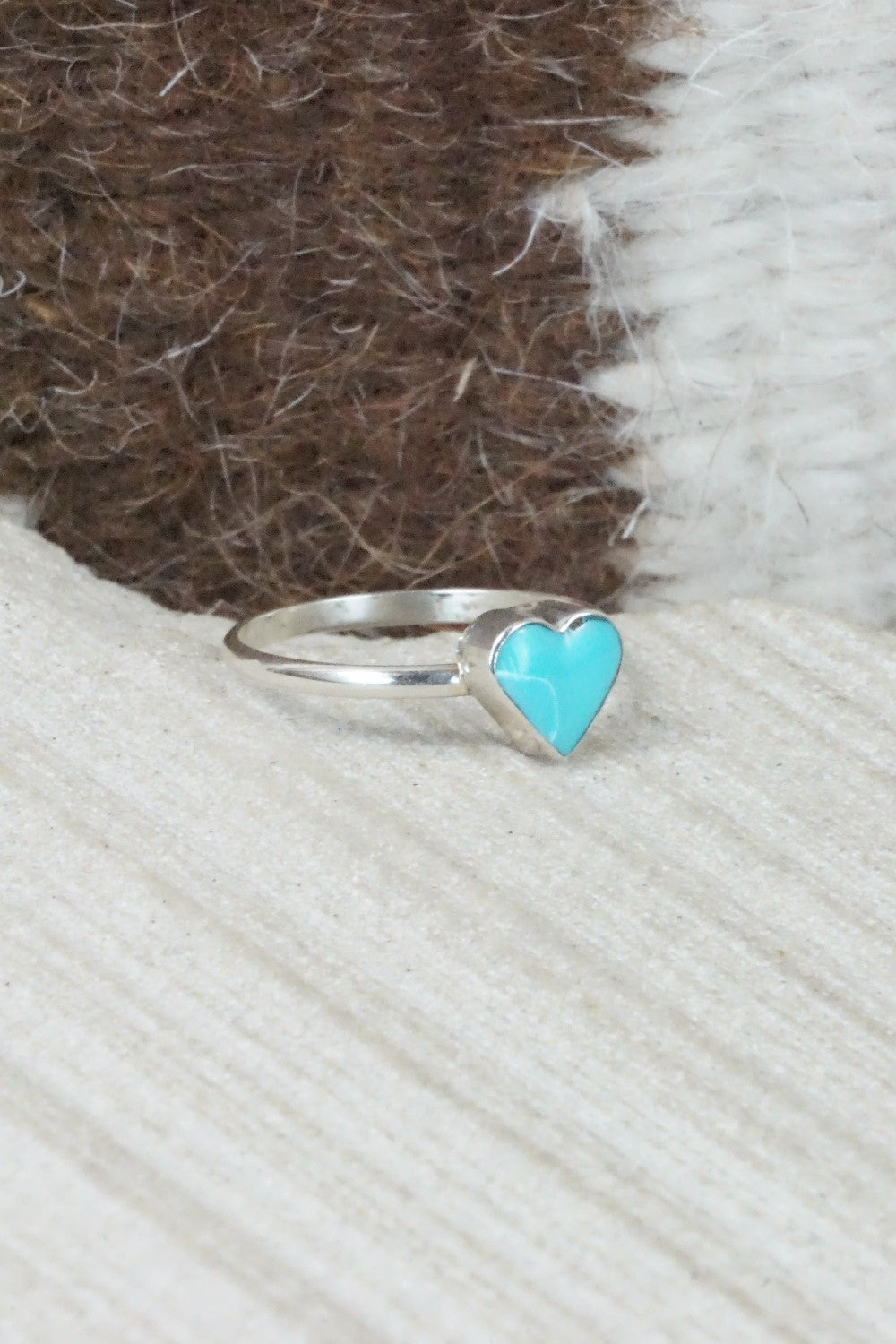 Turquoise & Sterling Silver Ring - A Lalio - Size 4