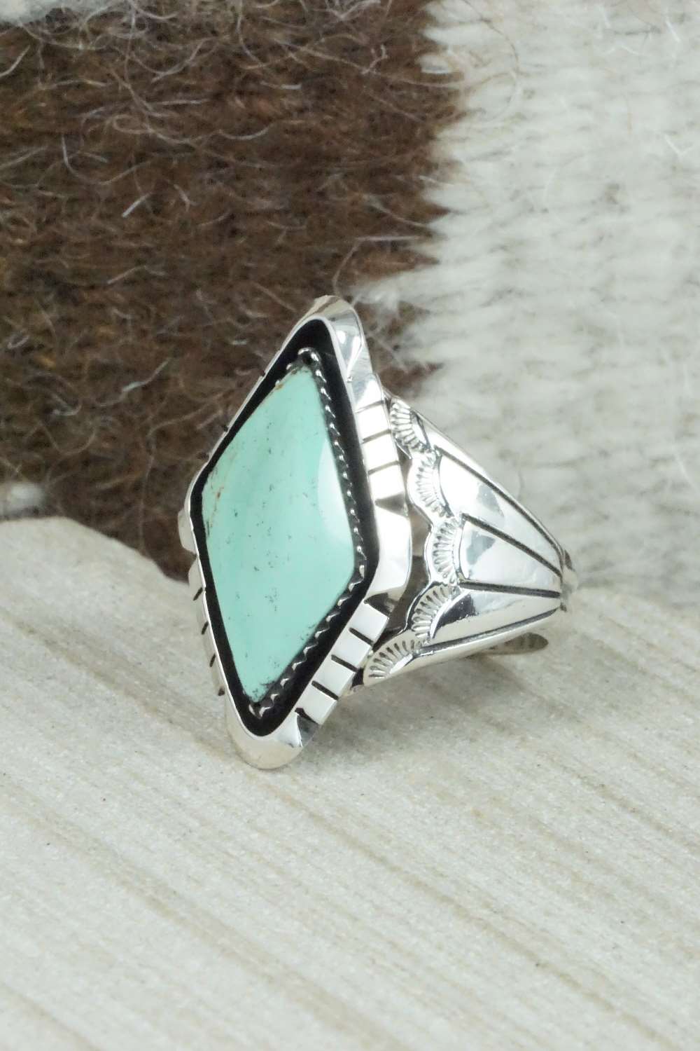 Turquoise & Sterling Silver Ring - Harold Becenti - Size 7.75