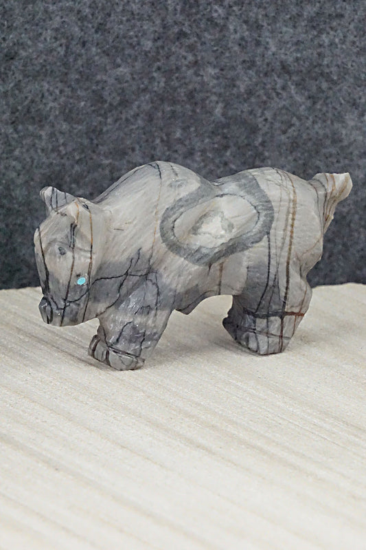 Buffalo Zuni Fetish Carving - Tony Mackel