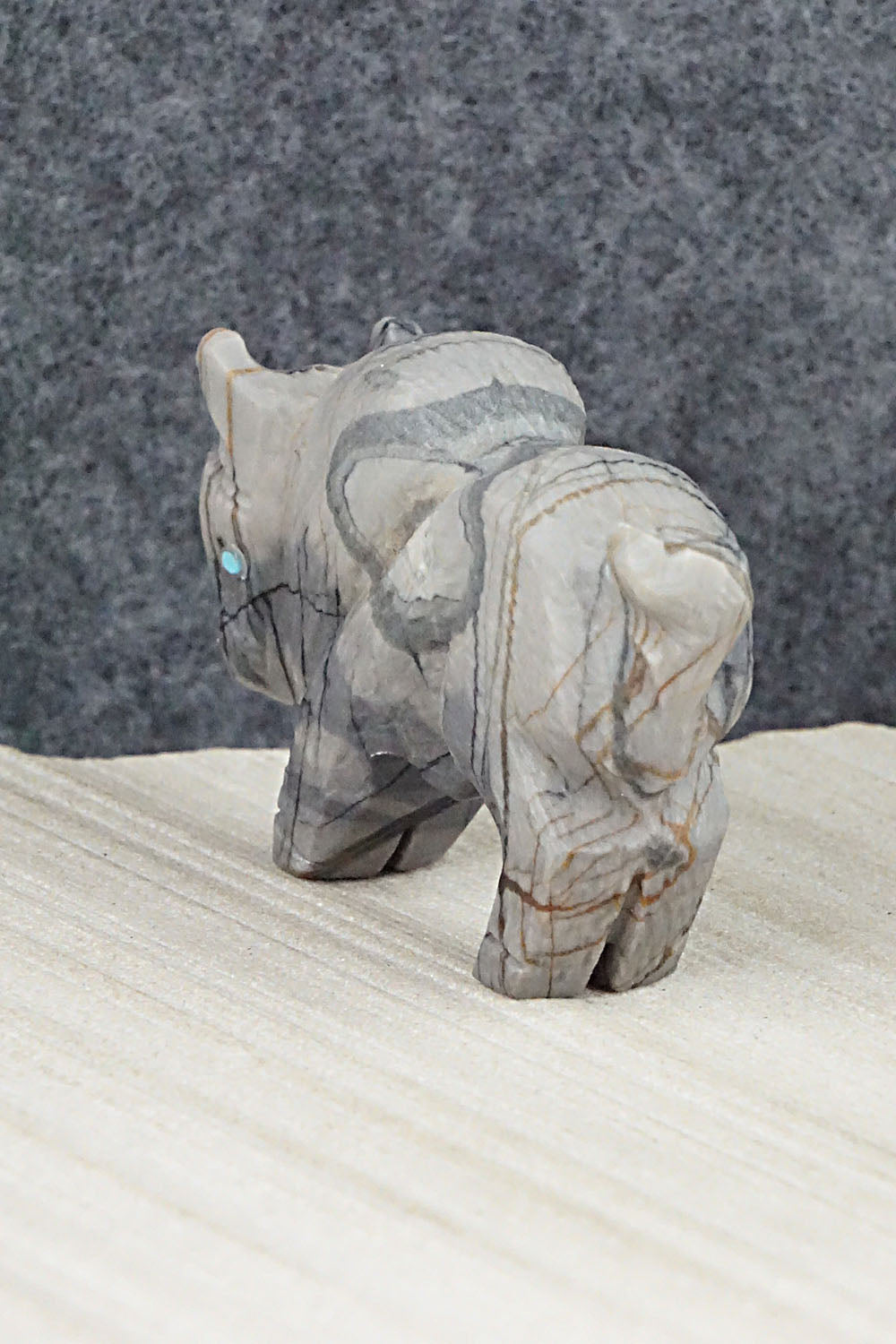Buffalo Zuni Fetish Carving - Tony Mackel