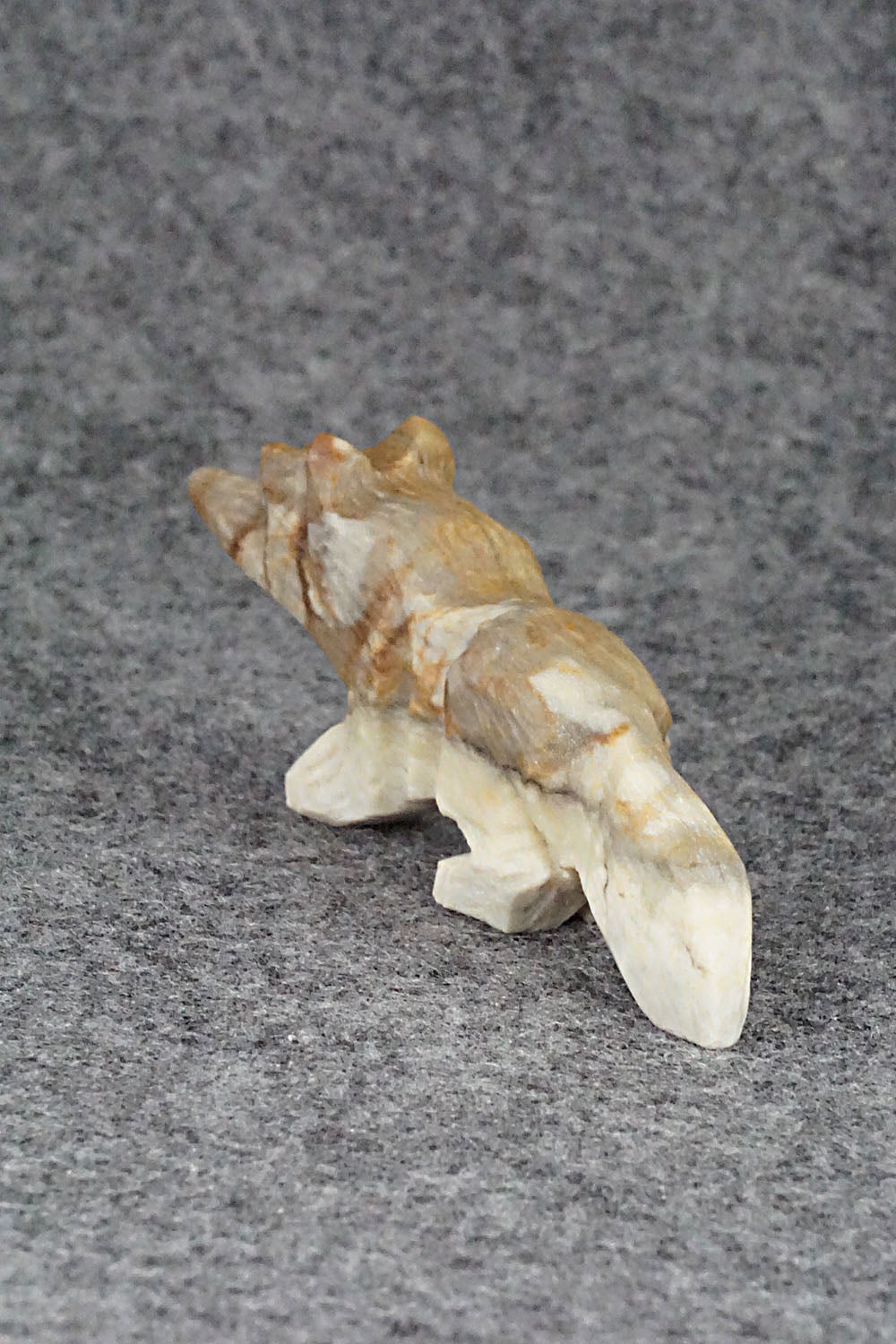 Wolf Zuni Fetish Carving - Tony Mackel
