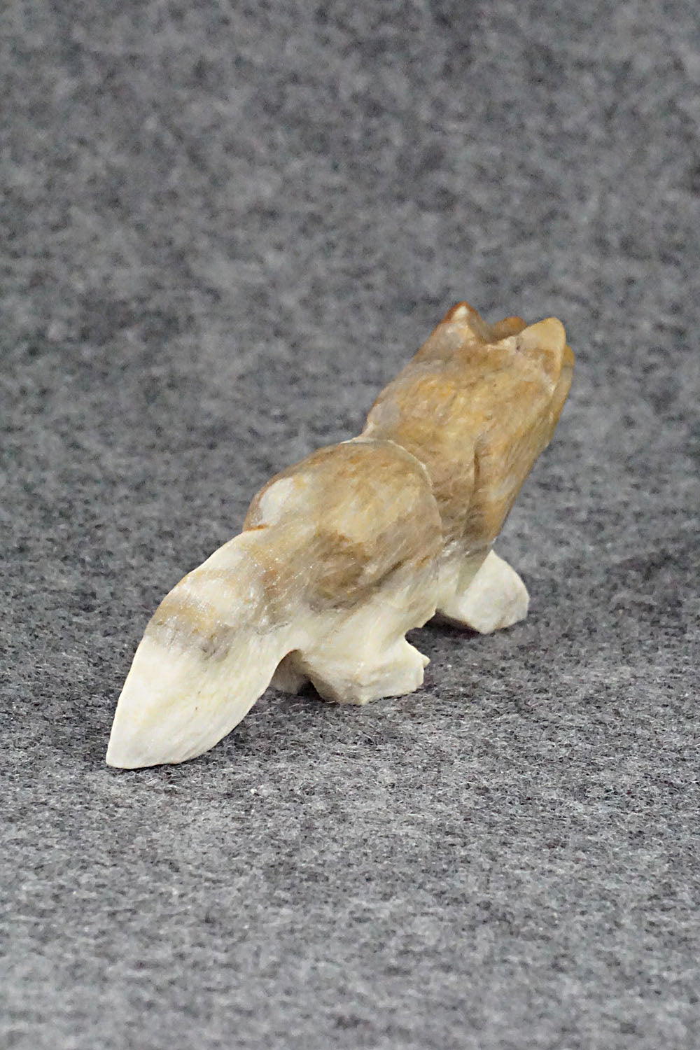 Wolf Zuni Fetish Carving - Tony Mackel