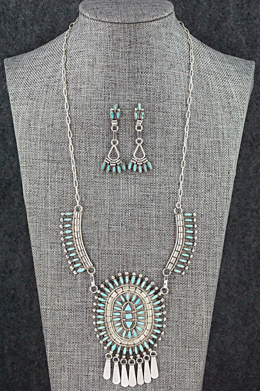Turquoise & Sterling Silver Necklace and Earrings Set - Evonne Hustito