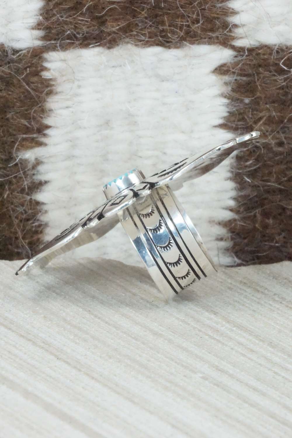 Turquoise & Sterling Silver Ring - Richard Singer - Size 8