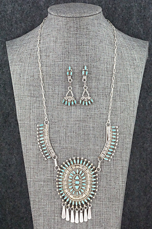 Turquoise & Sterling Silver Necklace and Earrings Set - Evonne Hustito
