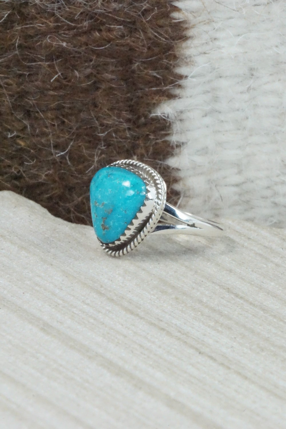 Turquoise & Sterling Silver Ring - Jamie Saunders - Size 7.25