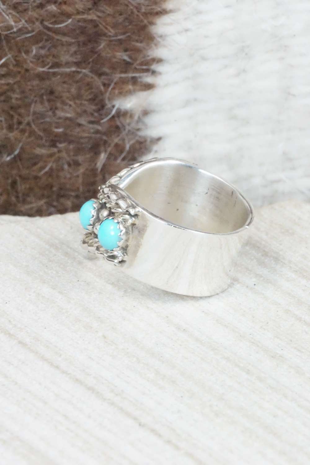 Turquoise & Sterling Silver Ring - Thomas Yazzie - Size 5.75