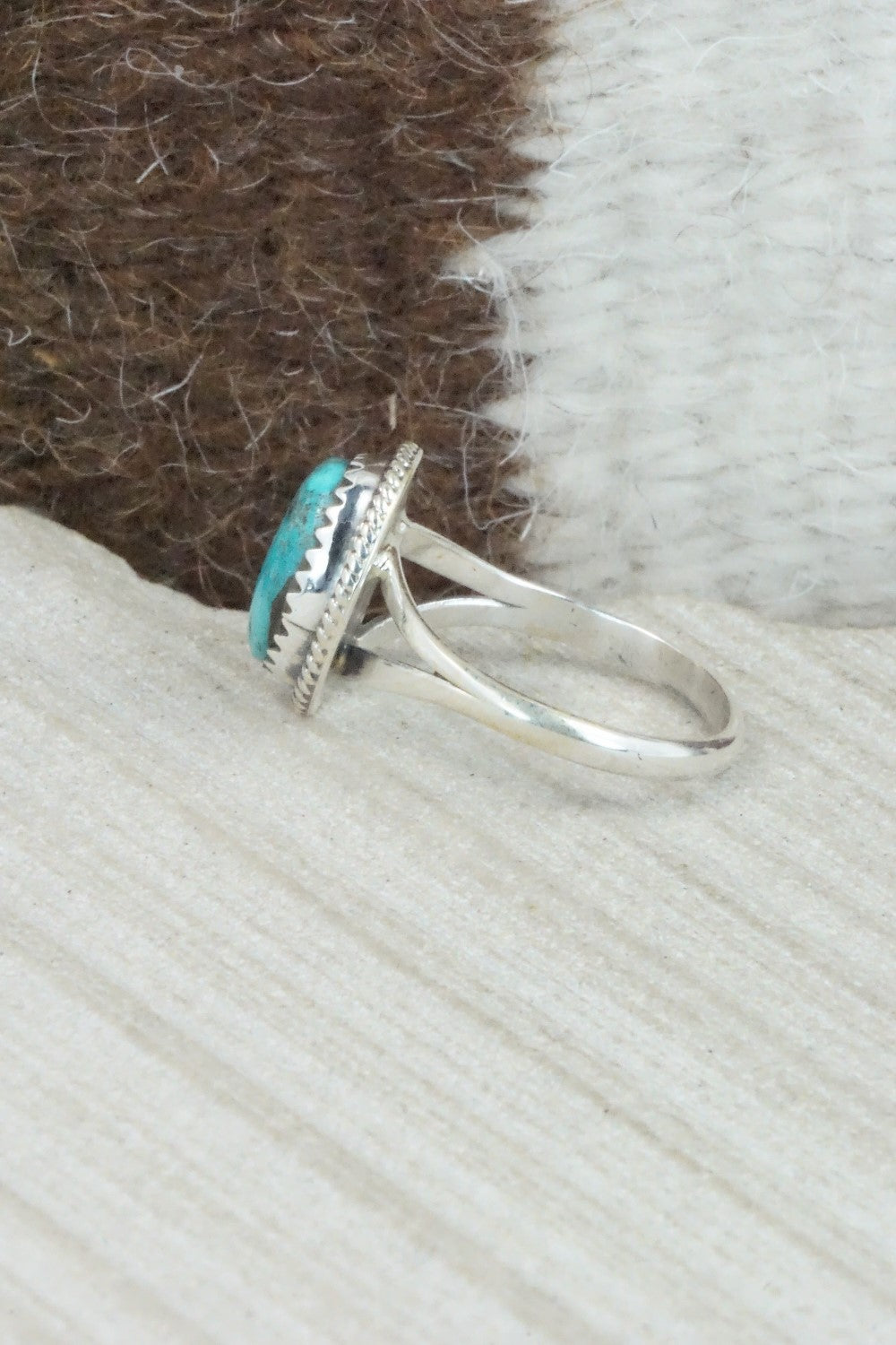 Turquoise & Sterling Silver Ring - Jamie Saunders - Size 9