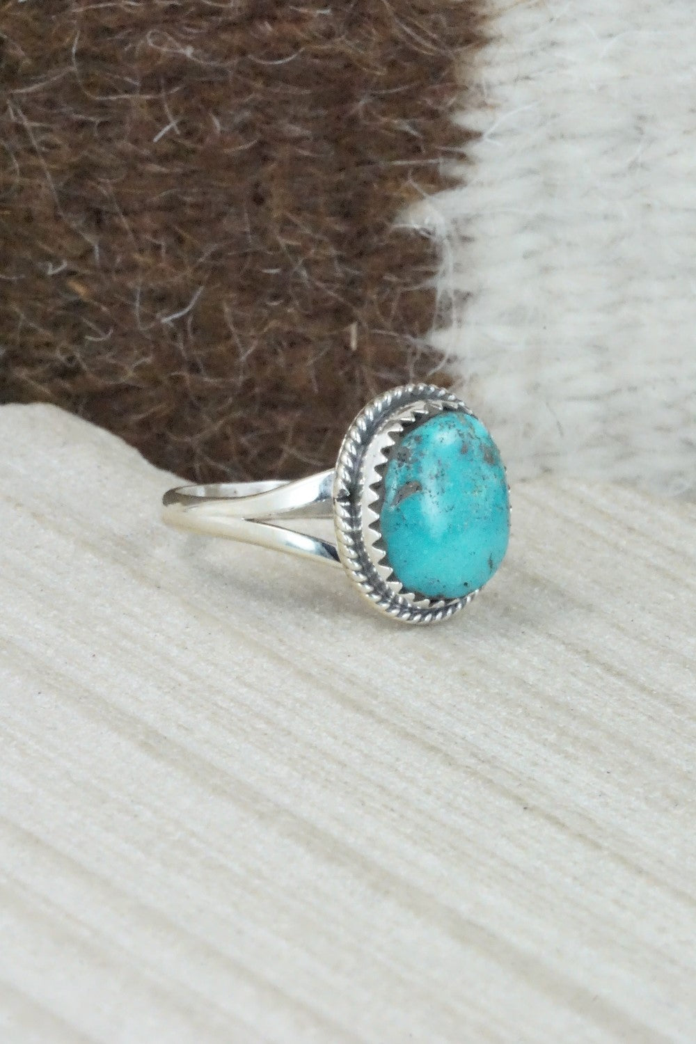 Turquoise & Sterling Silver Ring - Jamie Saunders - Size 9