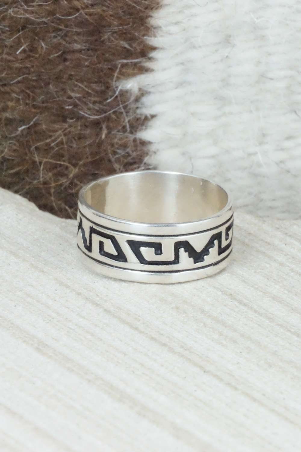 Sterling Silver Ring - Rosita Singer - Size 11.75