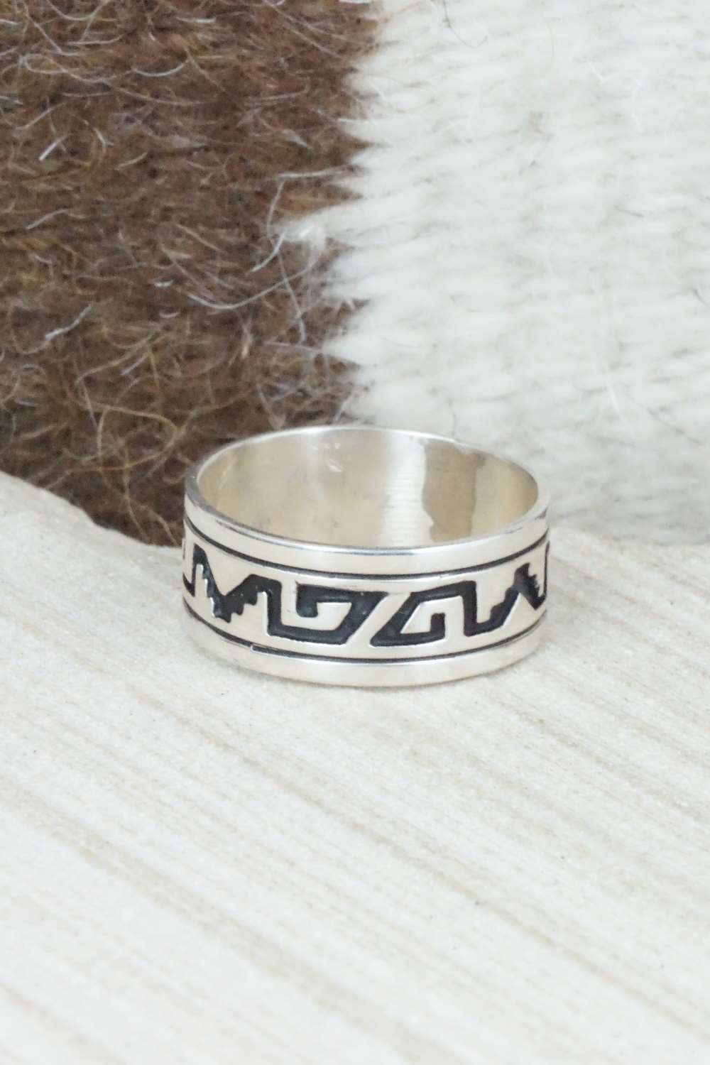 Sterling Silver Ring - Rosita Singer - Size 11.75
