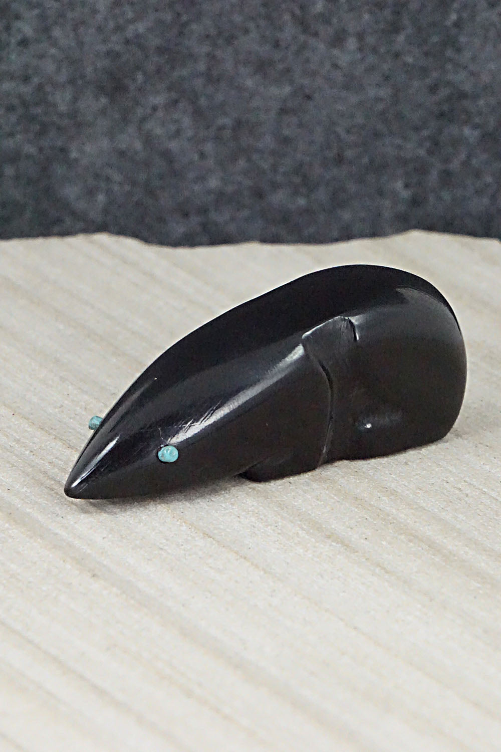Mole Zuni Fetish Carving - Mike Tucson