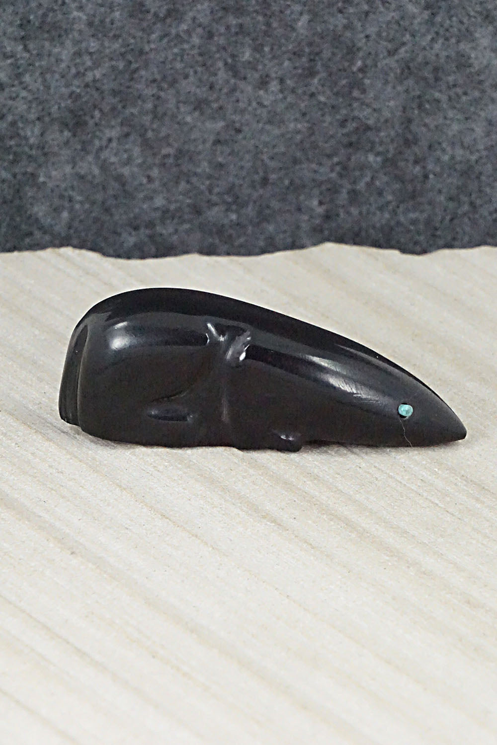 Mole Zuni Fetish Carving - Mike Tucson